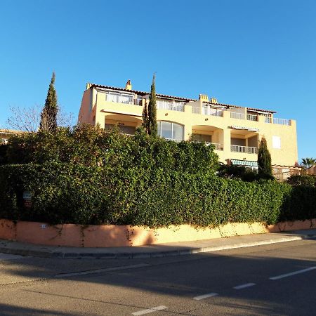 T2, Jardin, Veranda Chambre, Climatisation, Parking Privatif, Proche A Pied Centre, Plage, Gare, Pour 3 Adultes Ou 2 Adultes Avec 2 Enfants Bandol Kültér fotó